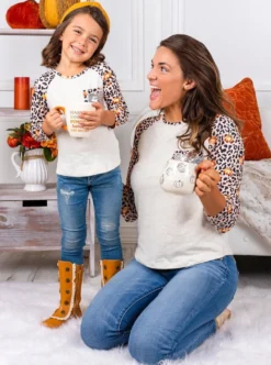 Mommy & Me Pumpkin Leopard Raglan Top -Kid's Apparel Sales 20200617 MG 8874