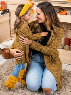 Mommy & Me Show-Stopping Oversized Cardigan 6 Mommy & Me Show-Stopping Oversized Cardigan -Kid's Apparel Sales AUG12OUT1MB 5
